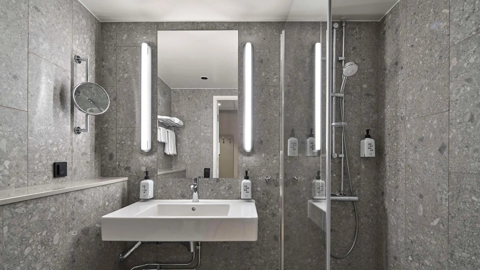 Scandic Soedra Kajen Stockholm 4*,